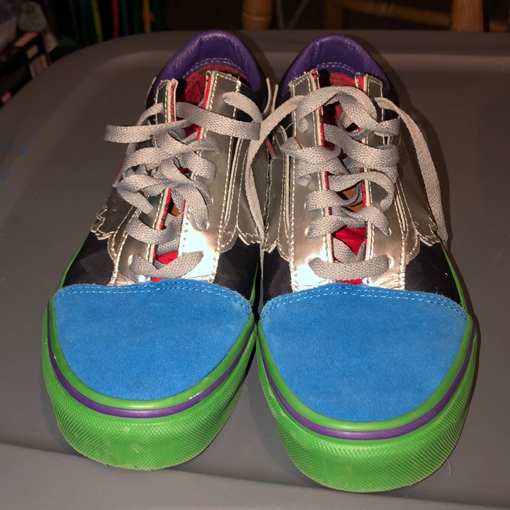 Vans